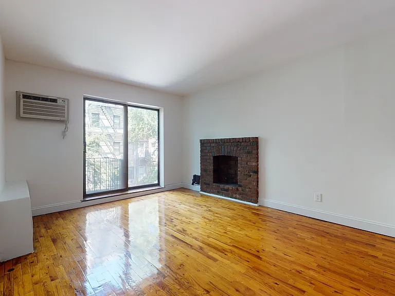 403 E 87th St #2D — Photo 2