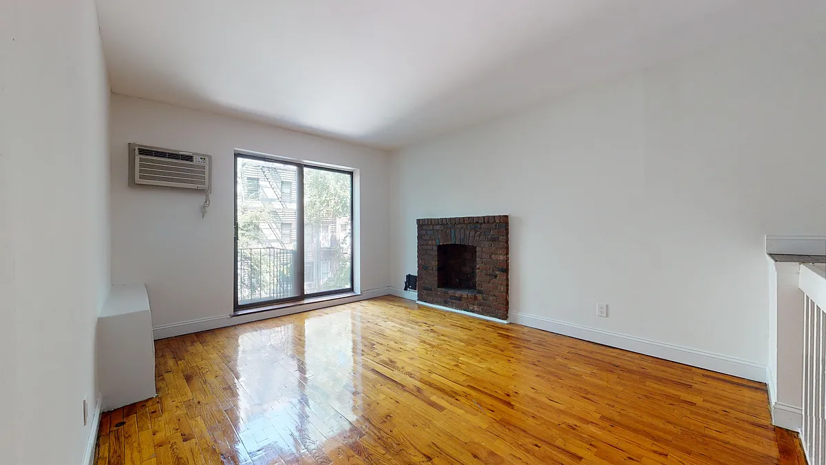 Building Photo - 403 E 87th St #2D