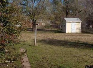 1810 E Owen K Garriott Rd, Enid, OK 73701