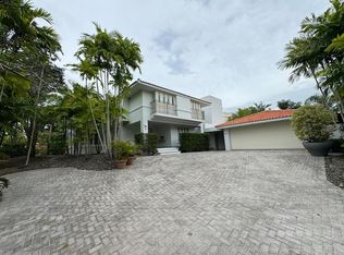 28 Dorado Bch E, Dorado, PR 00646