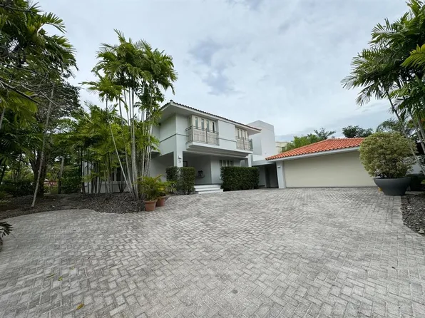 28 Dorado Bch E, Dorado, PR 00646