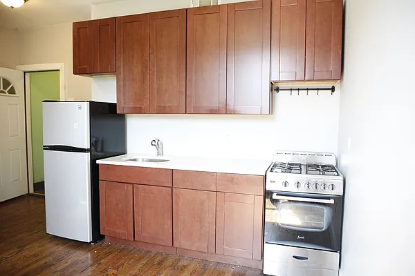 Rented by Lofts and Flats LLC | media 19