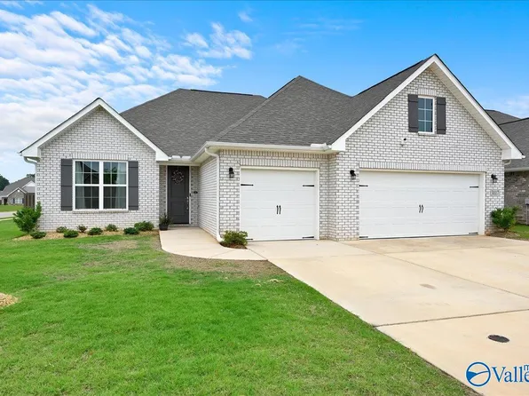 3017 Henry Rd SE, Decatur, AL 35603