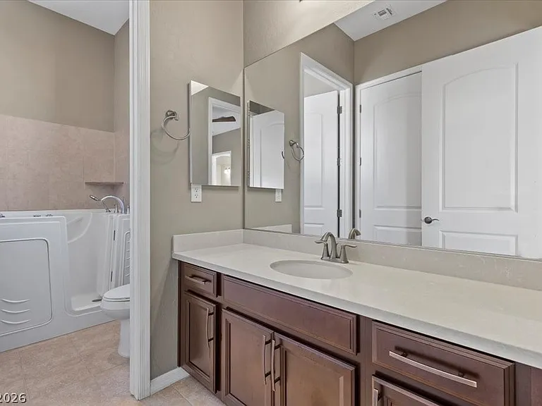 1322 Serenity Ridge Ct — Photo 41