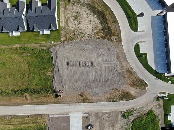 4th image of 23817 Mary Jo Ln