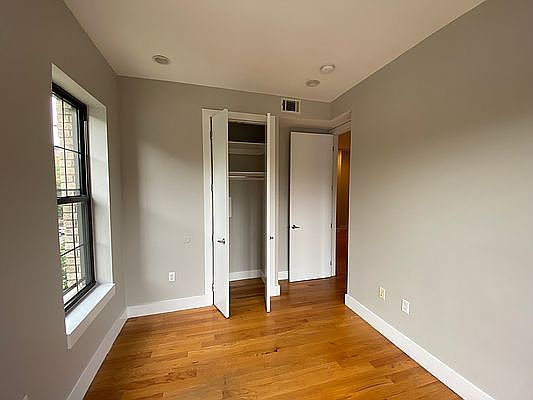4th image of 361 Stockton St #3B