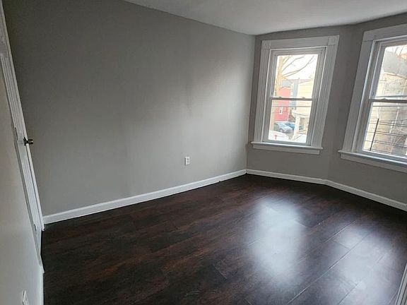2nd image of 123 S 13th St Floor 1