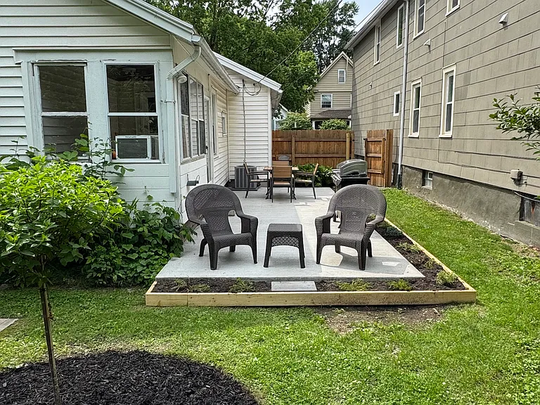 62 Oakland St — Photo 31