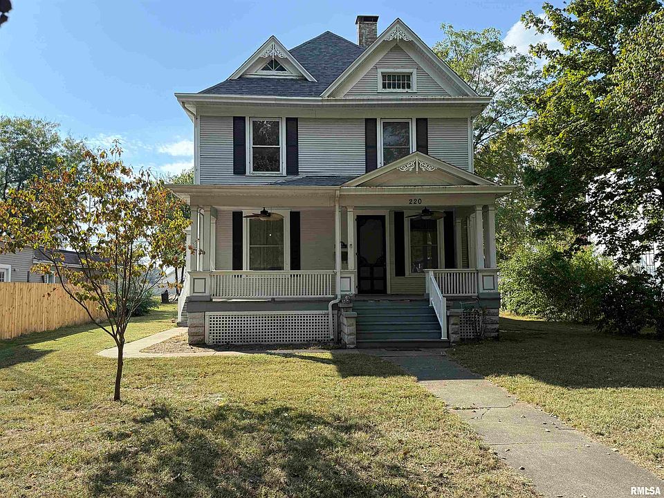 1st image of 220 S Orange St