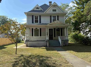 220 S Orange St, Havana, IL 62644