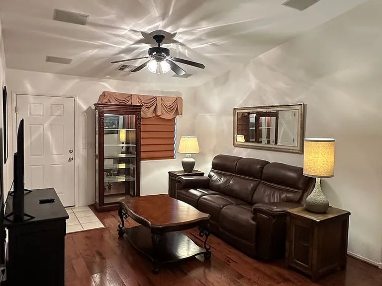 2805 Beacon Rock Dr — Photo 11