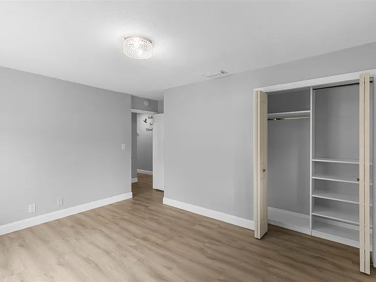 4112 NW 78th Ln — Photo 10
