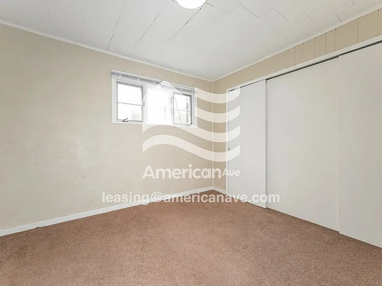 1620737_011_main_bedroom_11.jpg
