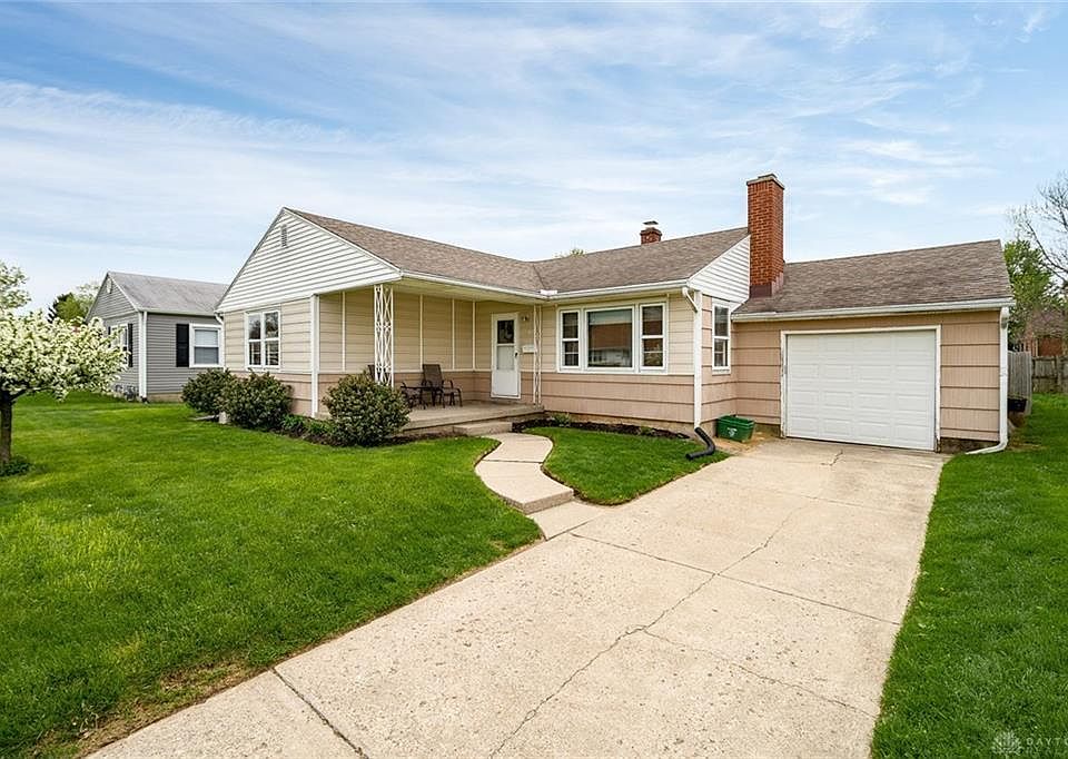1st image of 432 McIntire Dr