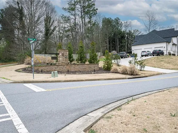 4980 Fenwick Dr #1, Cumming, GA 30040