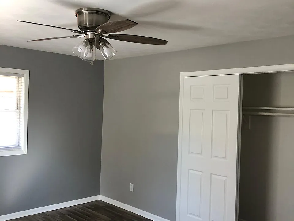 Large Bedroom