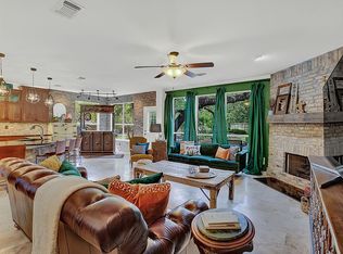 9319 Berean Way, San Antonio, TX 78266