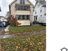 228 Knickerbocker Ave, Rochester, NY