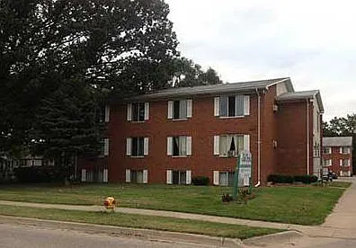 Pine Ridge Apartments — Photo 12