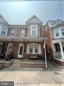 64 N Water St, Spring Grove, PA, 17362