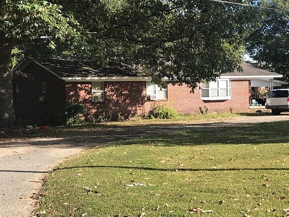 3rd image of 365 Jernigan Dr