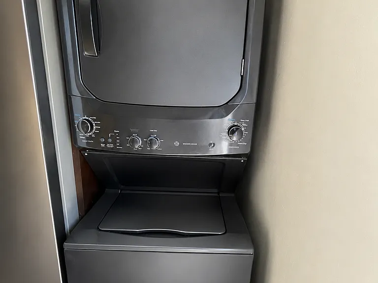 washer dryer set included