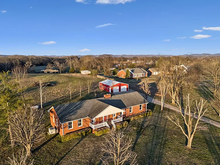 353 Branham Mill Rd — Photo 2