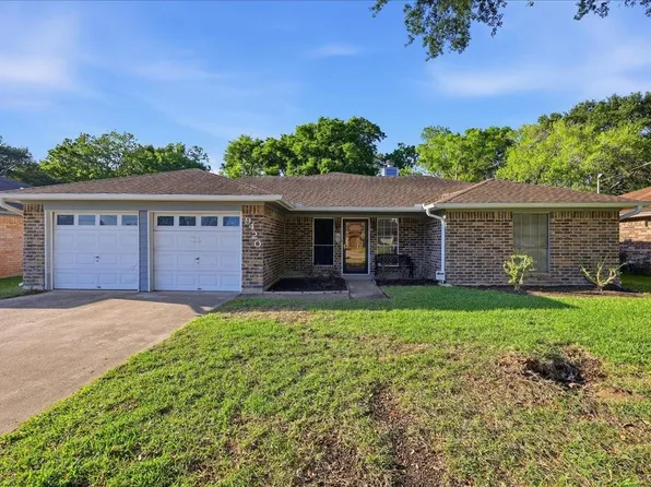9420 Gross St, Beaumont, TX 77707