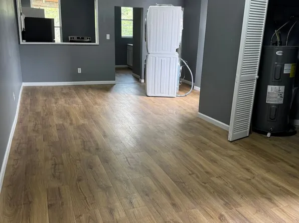 952 Broad A-D, 952 W Broad St #B, Columbus, OH 43222
