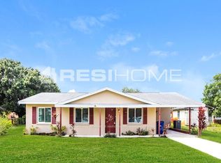 3010 Bunche St, Sarasota, FL 34234