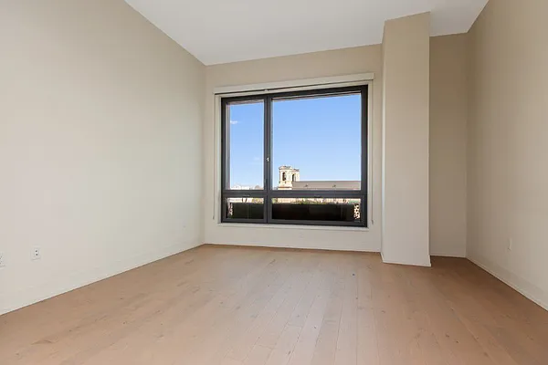 Rented by Jade Stone Real Estate Consulting | media 23