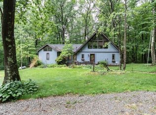 154 Cottonwood Rd, Acme, PA 15610