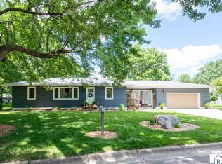 494 Swift St, Saint Peter, MN 56082