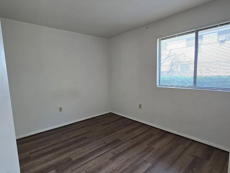 2180 Pinetop Ln #106 — Photo 13