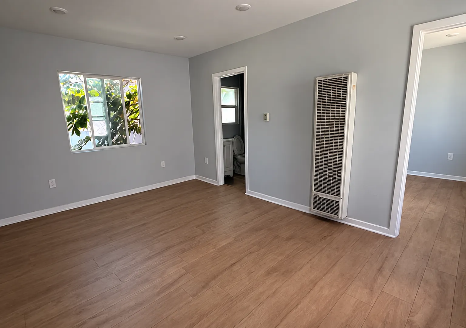 2035 W Martin Luther King Jr Blvd., LLC — Photo 2