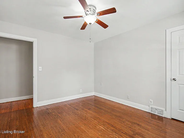 4411 Southern Pkwy #1 — Photo 17