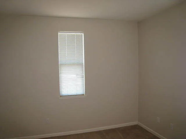 1114 Villaggio Cir — Photo 15