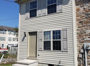 34 Genesis Dr, Inwood, WV 25428