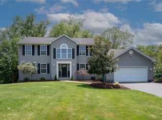 14480 Winchester Rd, Trafford, PA 15085