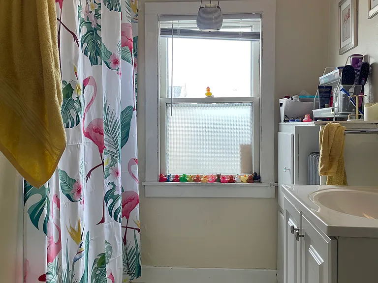 1810-1812 Winnebago St #3 — Photo 14