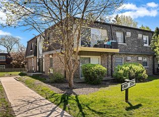 879 Trace Dr APT 106, Buffalo Grove, IL 60089