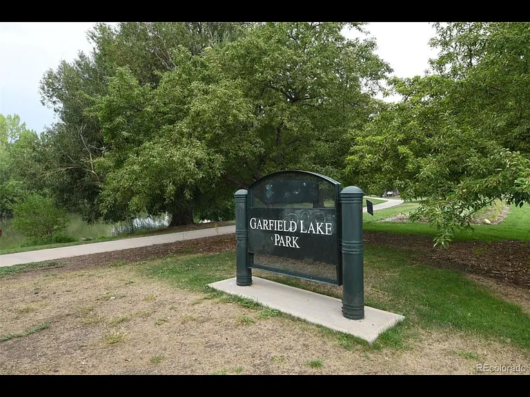 1015 S Newton St — Photo 11