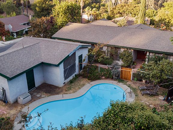 5th image of 16400 Royal Hills Dr