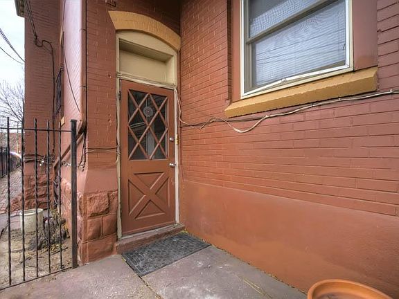 3rd image of 1453 Race St #A