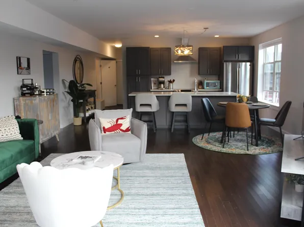 19 Ocean Ave #1, Portland, ME 04103