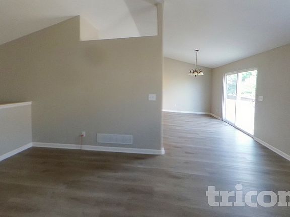 2nd image of 1711 86th Ave