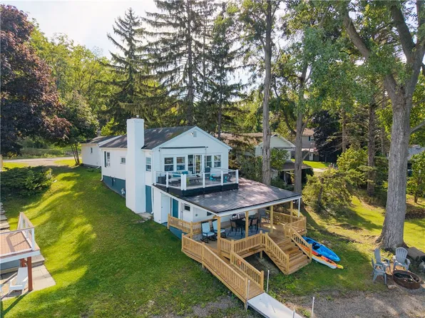5822 E Lake Rd, Conesus, NY 14435
