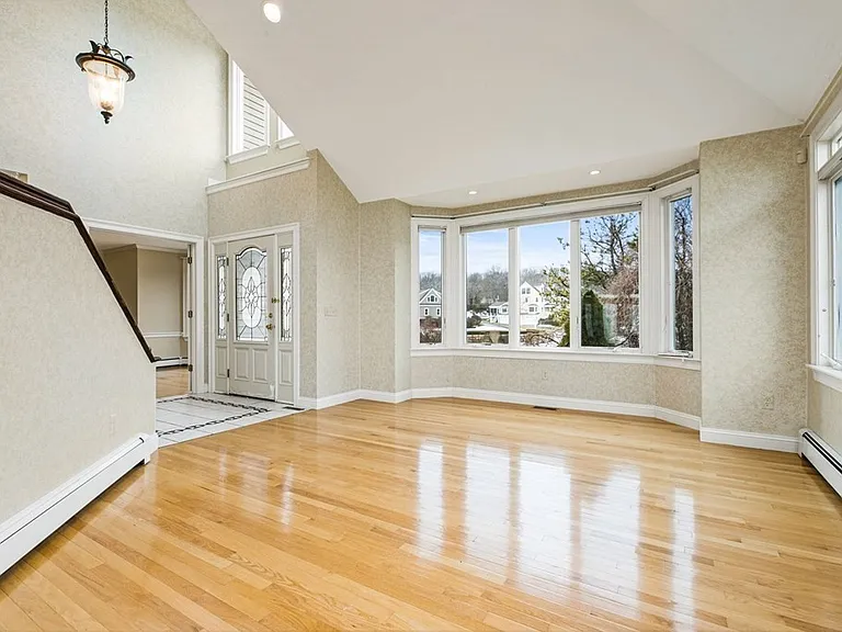 42 Oak Bluff Cir — Photo 8