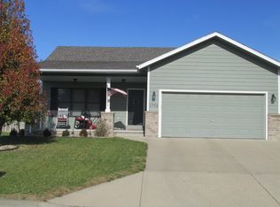 1702 NW 4th St, Abilene, KS 67410