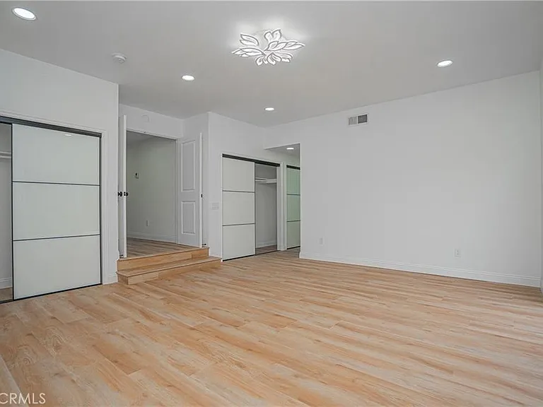 3518 N Mills Ave — Photo 17